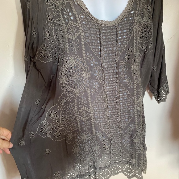 Johnny Was Bohemian Embroidered eyeletTop Med Blouses
